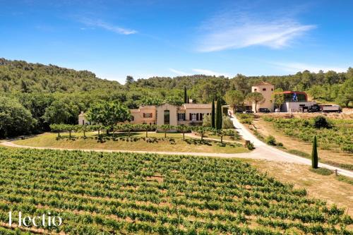 Le Puy-Sainte-Reparade Apartment | Inviting Bastide Domaine Tour Campanets with Pool & Kids' Fun