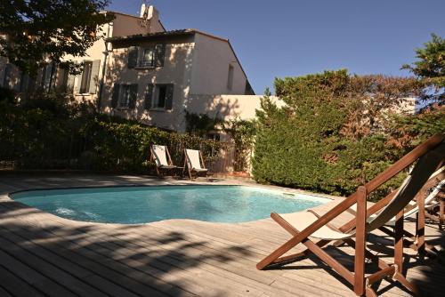 Perpignan House | Experience Bastide le Petit Clos: Oceanfront Gîtes & Pool