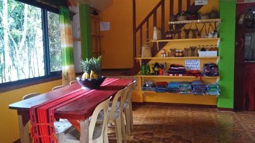 Batad House | Highly Rated Batad Lhorens Inn with Family-Friendly Amenities