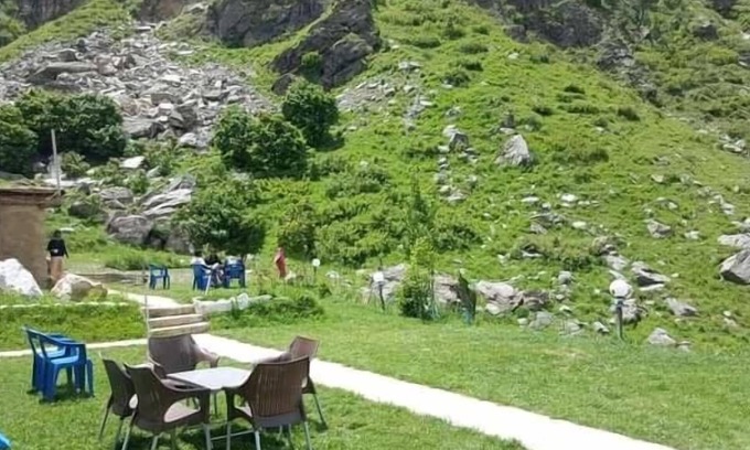 Azad Kashmir Hotel | Discover Batakundi Eco Hotel: Family-Friendly Retreat