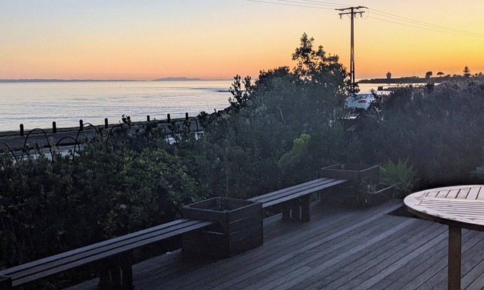 Westshore House | Batch at the Beach