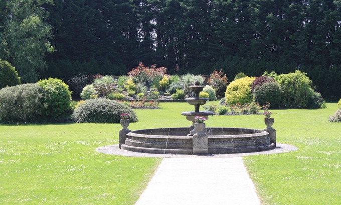 Lympsham Hotel | Batch Country House: Guest Rated 9.6 with Family-Friendly Amenities