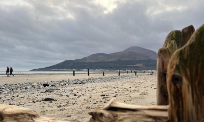 Newcastle Cottage | Bath Lane Cottages located at the foot of the Mourne Mountains with Sauna & Bath