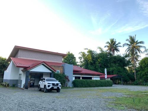 Dipaculao Hotel | Relax at Batis ni Juan Leisureland with Pool & Hot Tub