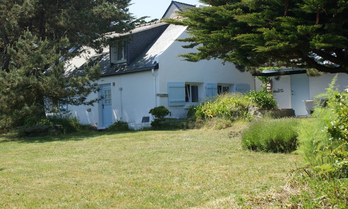 Ile-de-Batz House | Experience Batz Island: Oceanfront Bliss Near Roscoff
