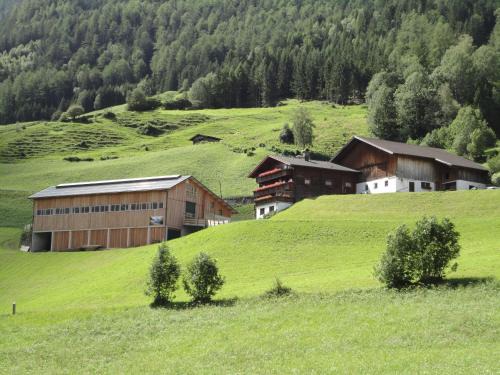 Matrei in Osttirol House | Pet-Friendly Bauernhof Bethuber with Oceanfront Views