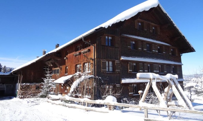 Grossdorf Apartment | Family-Friendly Bauernhof Schneider with 9.4 Guest Rating