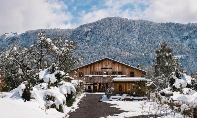 Hoefen Apartment | Experience BauernLodge Alpin Appartements: 9.9/10 Reviews