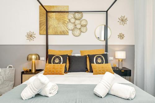 Pisa Apartment | Experience Comfort at BauHaus - Free Breakfast & Parking
