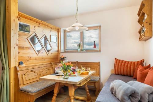 Hauzenberg Apartment | Discover Bauzinger Alm: Family-Friendly with Great Reviews