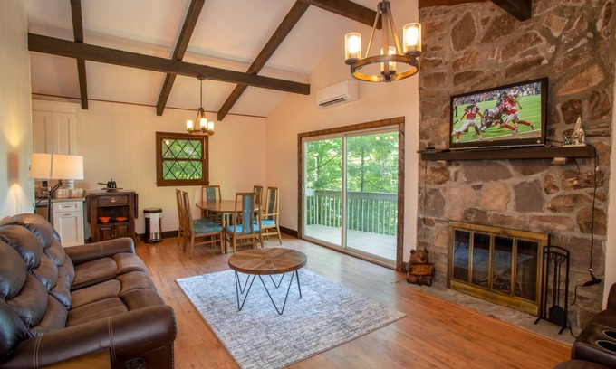 Beech Mountain Cottage | Impeccable Bavarian-Style Cottage with Spa on Beech Mountain