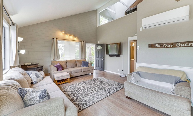 Greenwood Cottage | Relaxing Greenwood Home on 5 Acres with Family Amenities