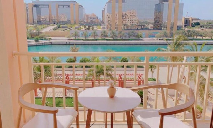 Bay La Sun Apartment | Bay la Sun: Oceanfront Apartment with Scenic Views