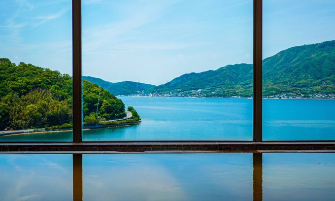 Shodoshima Hotel | Experience Bay Resort Hotel Shodoshima with Pool & Spa