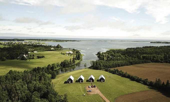 Brackley Beach Ski Chalet | Bay View Country Cottage #2: Pet-Friendly Oceanfront Retreat