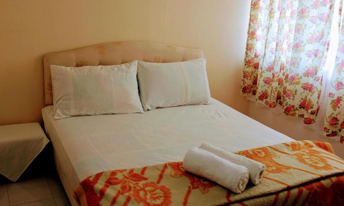Bayan Lepas Apartment | Family-Friendly Bayan Homestay with Excellent 8.6 Rating