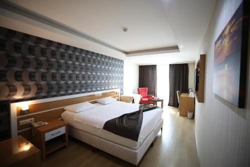 Iskenderun Hotel | Bayazıt Hotel: Family-Friendly with Exceptional Amenities