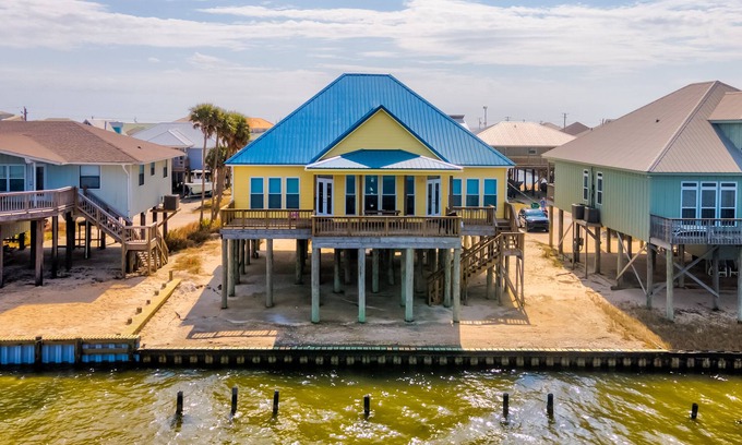 Silver Cay House | Bayfront Retreat with Breathtaking Views & Pool Access