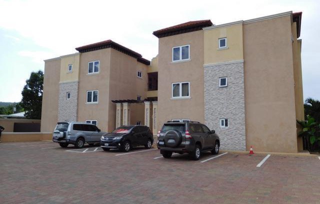 Greater Portmore Apartment | Cozy Bayfront Paradise Villa with Pool & Breakfast Awaits