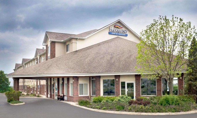 Columbus Hotel | Discover Baymont by Wyndham Columbus/Rickenbacker Today