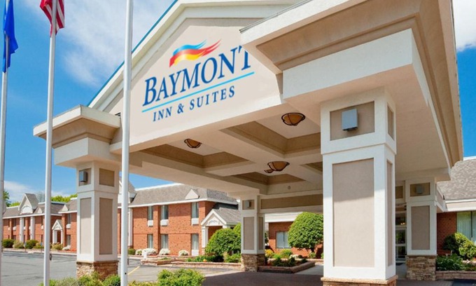 East Windsor Hotel | Convenient Stay at Baymont by Wyndham East Windsor