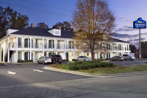 Eufaula Hotel | Baymont by Wyndham Eufaula