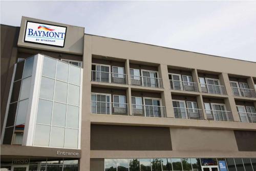 Fort McMurray Hotel | Comfortable Baymont by Wyndham Fort McMurray Awaits You
