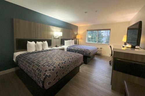 Kent Hotel | Pet-Friendly Red Lion Inn & Suites in Kent, Seattle Area