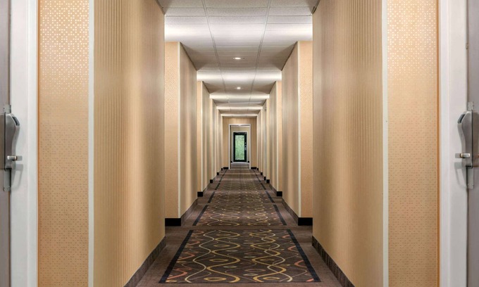 North Dartmouth Hotel | Welcoming Baymont by Wyndham North Dartmouth with Breakfast