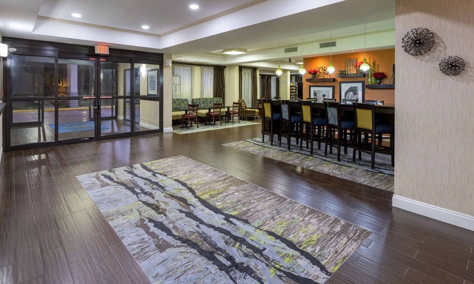Saraland Hotel | Stay at Baymont by Wyndham Saraland with Pool & Breakfast