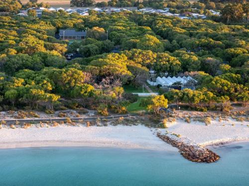Broadwater Resort | Scenic Bayview Geographe Resort Busselton with Oceanfront Views
