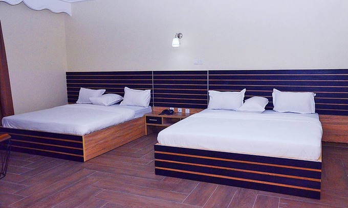 Port Harcourt Hotel | Bayview Resorts: Family-Friendly Getaway with Dining Options