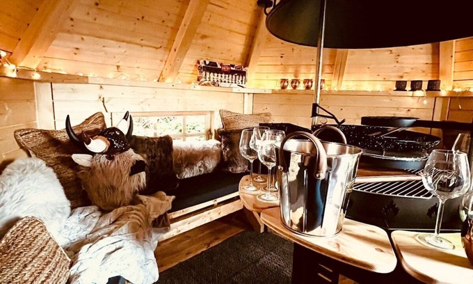 Pontsticill Cottage | BBQ Hut | Log Burner | Valley Views