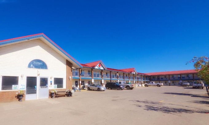 Fort McMurray Hotel | Pet-Friendly BCMInns Fort McMurray with Family Amenities