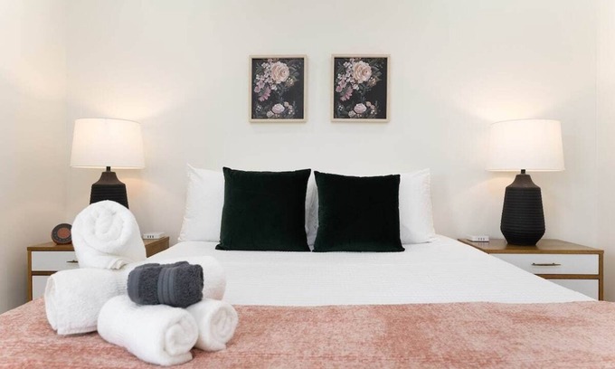 Jacksonville Beach House | Experience Oceanfront Bliss at Be A Nomad Near the Beach