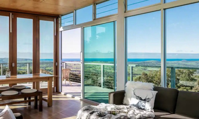 Inman Valley RV Rental | Reconnect with Nature and Your Group at BE Hotel