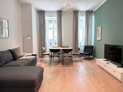 Charlottenburg Apartment | Explore Be in Berlin Apartments Near Charlottenburg Castle