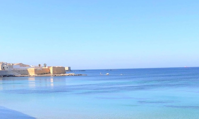 Trapani City Centre House | Experience Mediterranean Bliss by the Beachfront