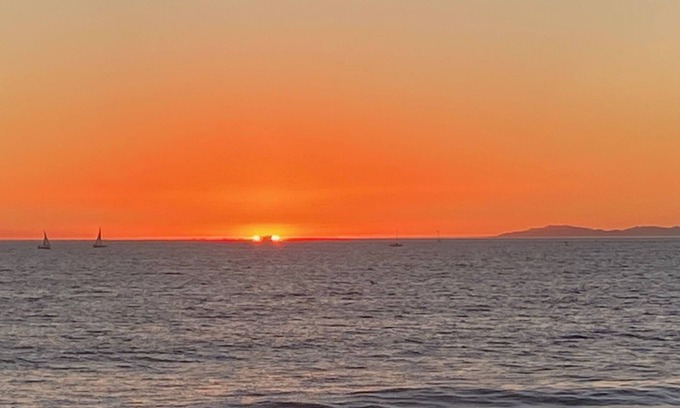 Del Obispo Condo | Discover Your Perfect Getaway: Upgraded Condo in Dana Point