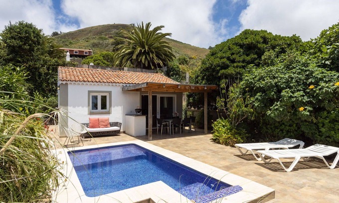 El Rosario Villa | Private Villa for 3 with Pool & Ocean View Awaits You