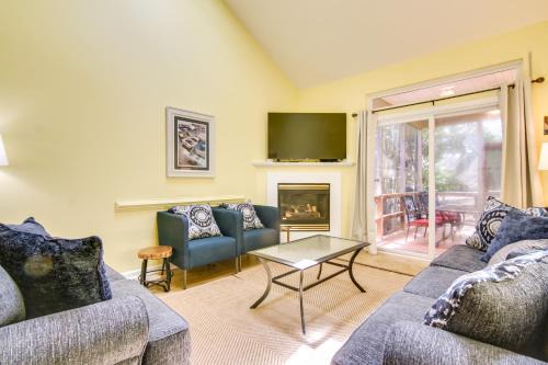 Ocean Pines House | Ocean Pines Getaway: Family-Friendly Fun with Pools