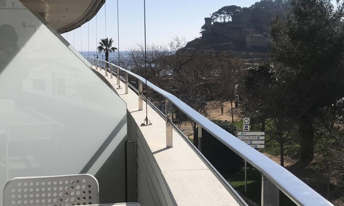 Tossa de Mar Apartment | Top-Rated Beach Apartment 3 in Tossa de Mar with Spa