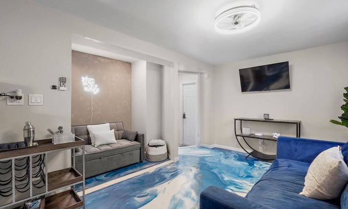 Sunset Reef Apartment | Beach Bliss Coastal- Unit 2