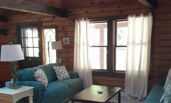 Belmar House | Beach Cabin With Pool- Only 4 Miles From The Beach