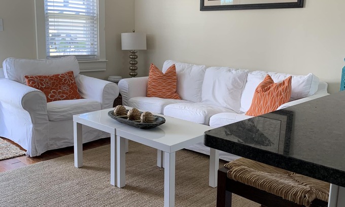 Easton's Point Cottage | Oceanfront Beach Cottage Just Steps from Easton's Beach