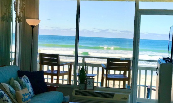 Ormond Beach Condo | Oceanfront Bliss at Beach Daze - Symphony Beach Club!