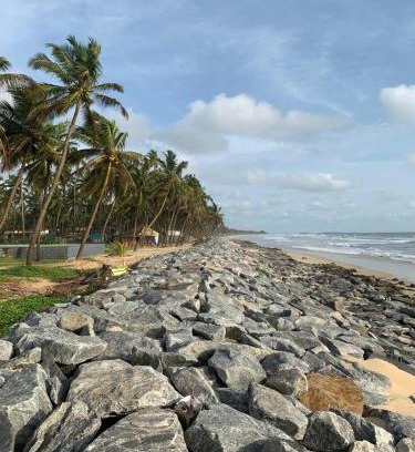 Tonse West House | Delta Hospitality: Oceanfront Rooms & Private Beach Access