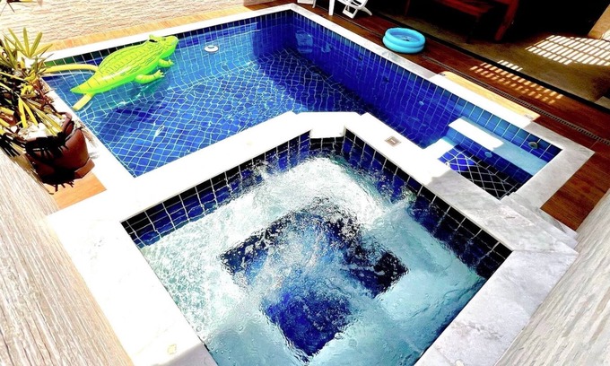 Caraguatatuba Condo | Beachfront Retreat with Pool, Snooker & Family-Friendly Fun