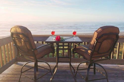 Galveston House | Oceanfront Retreat on West Beach with Stunning Views