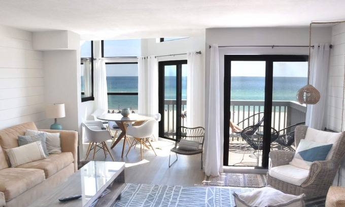 Ono Island Condo | Tranquil Beachfront Retreat in Perdido Key with Ocean Views